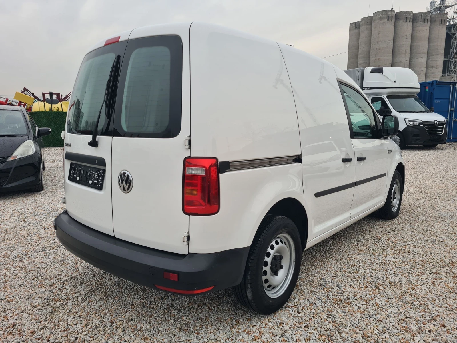 VW Caddy 2.0TDI euro 6x - изображение 5