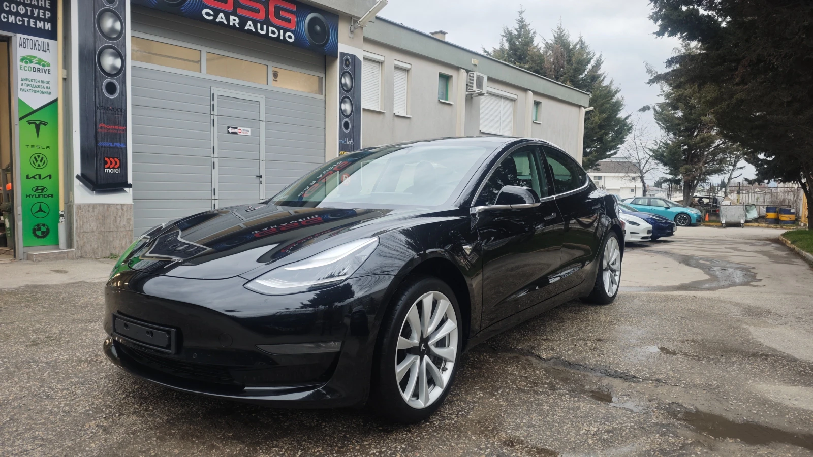 Tesla Model 3 Long Range AWD 