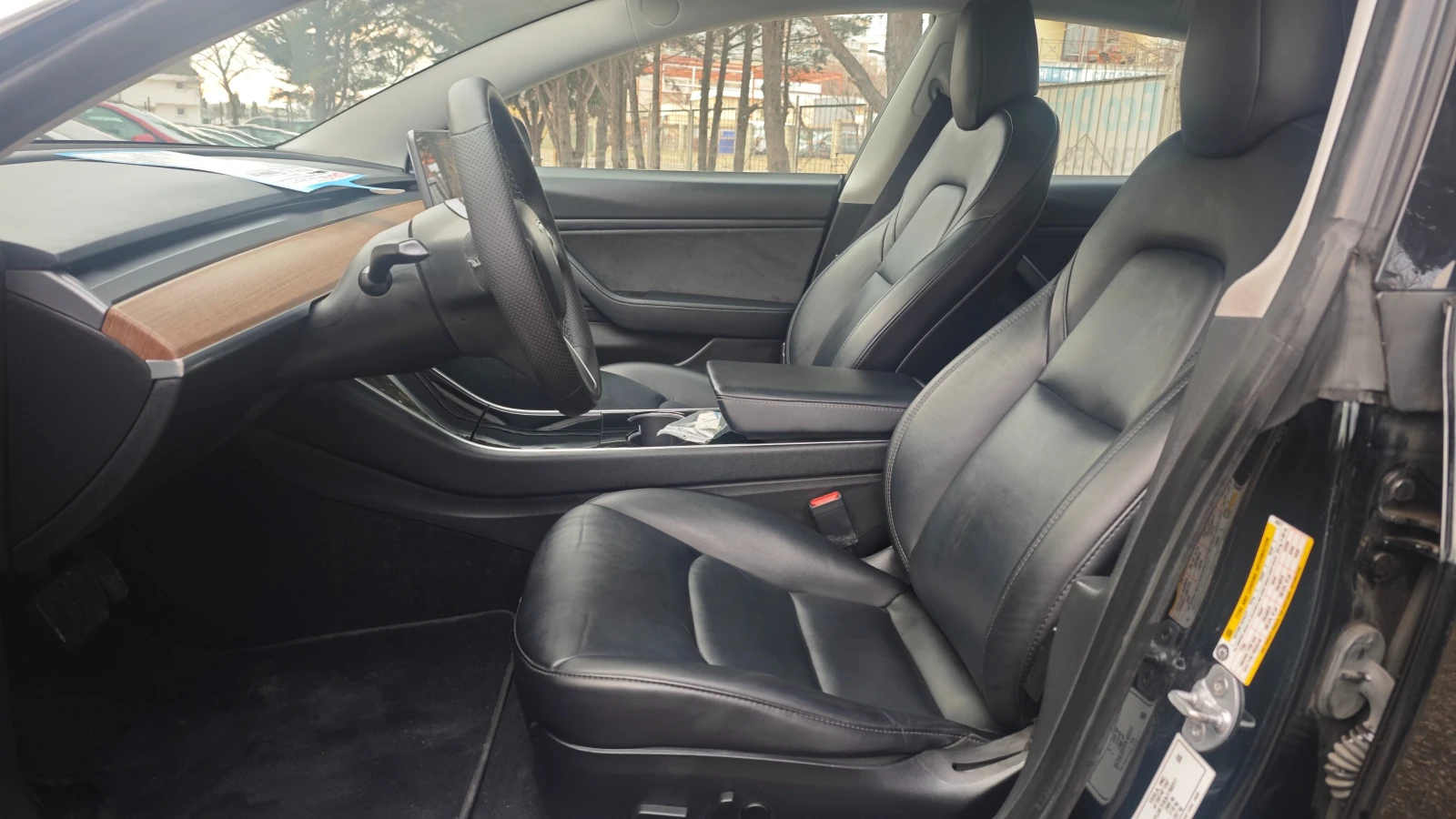 Tesla Model 3 Long Range AWD  - изображение 9