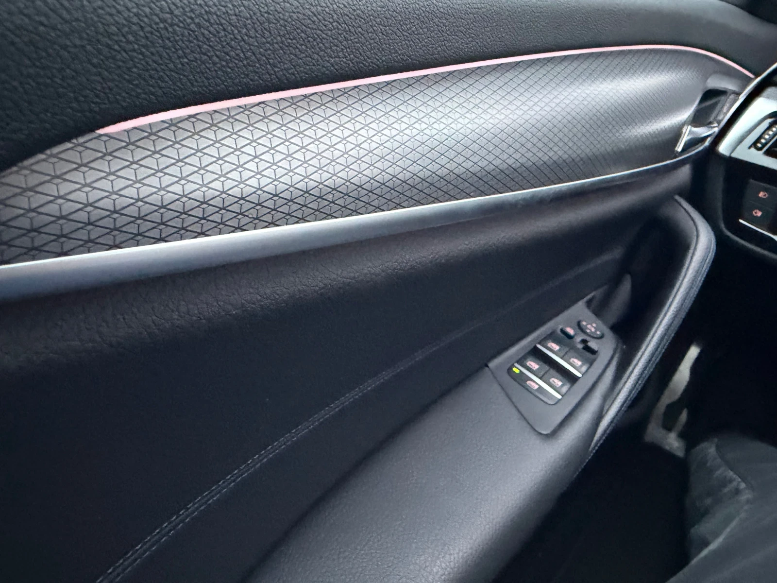 BMW 530 4�4/M-Sport/Led/Navi/Headup/Keyles/�������� ������ | Mobile.bg � ����������� 14