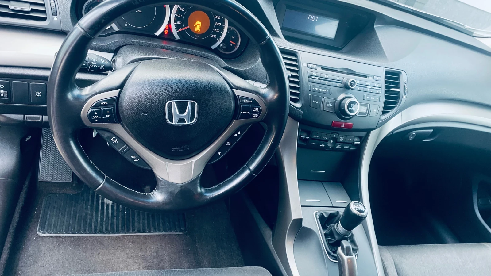 Honda Accord, снимка 9 - Автомобили и джипове - 53848184