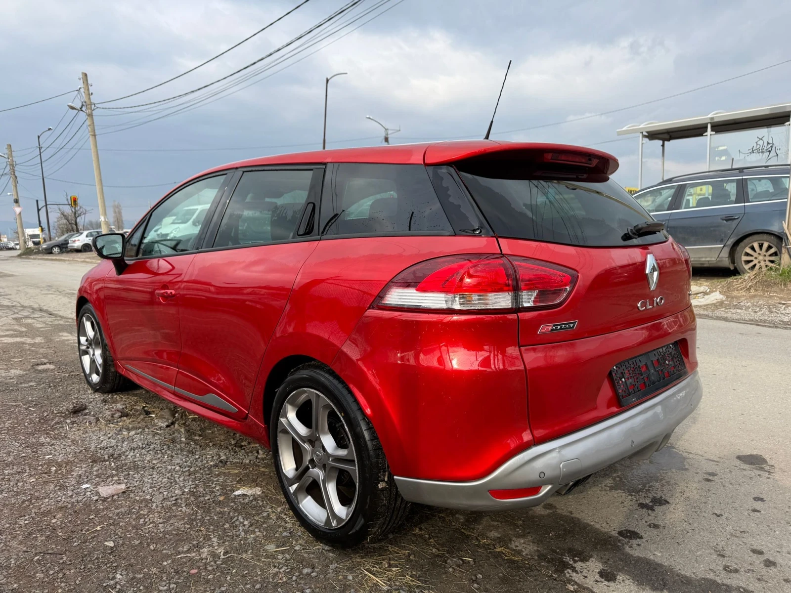 Renault Clio 1, 200GTline /АВТОМАТИК/EURO6, снимка 4 - Автомобили и джипове - 53964416