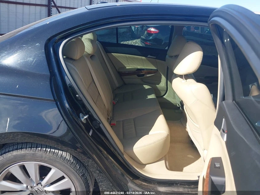 Honda Accord 3.5L V-6 VVT, 271HP Front Wheel Drive | Mobile.bg � ����������� 8