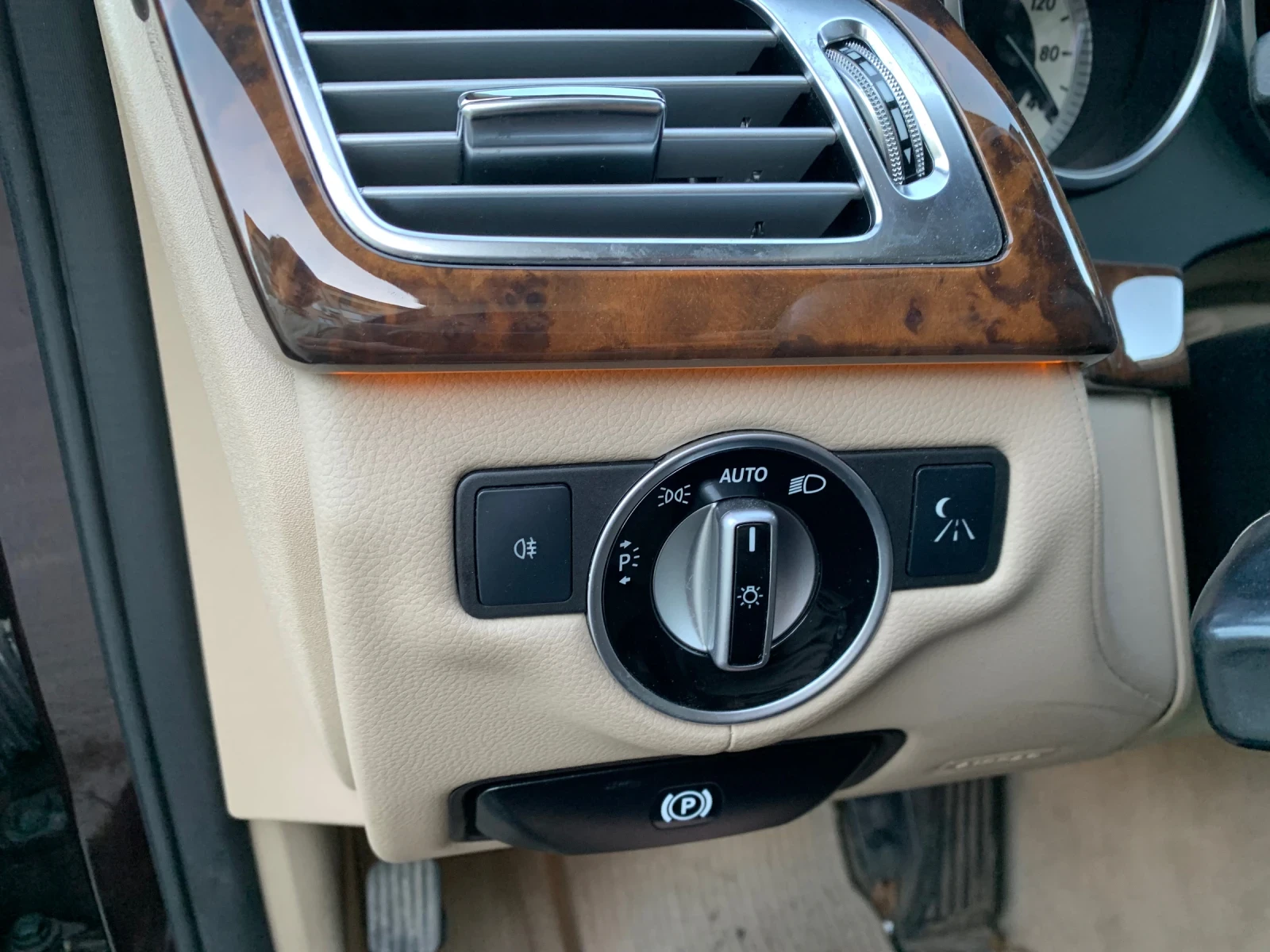 Mercedes-Benz CLS 350, снимка 7 - Автомобили и джипове - 54729605