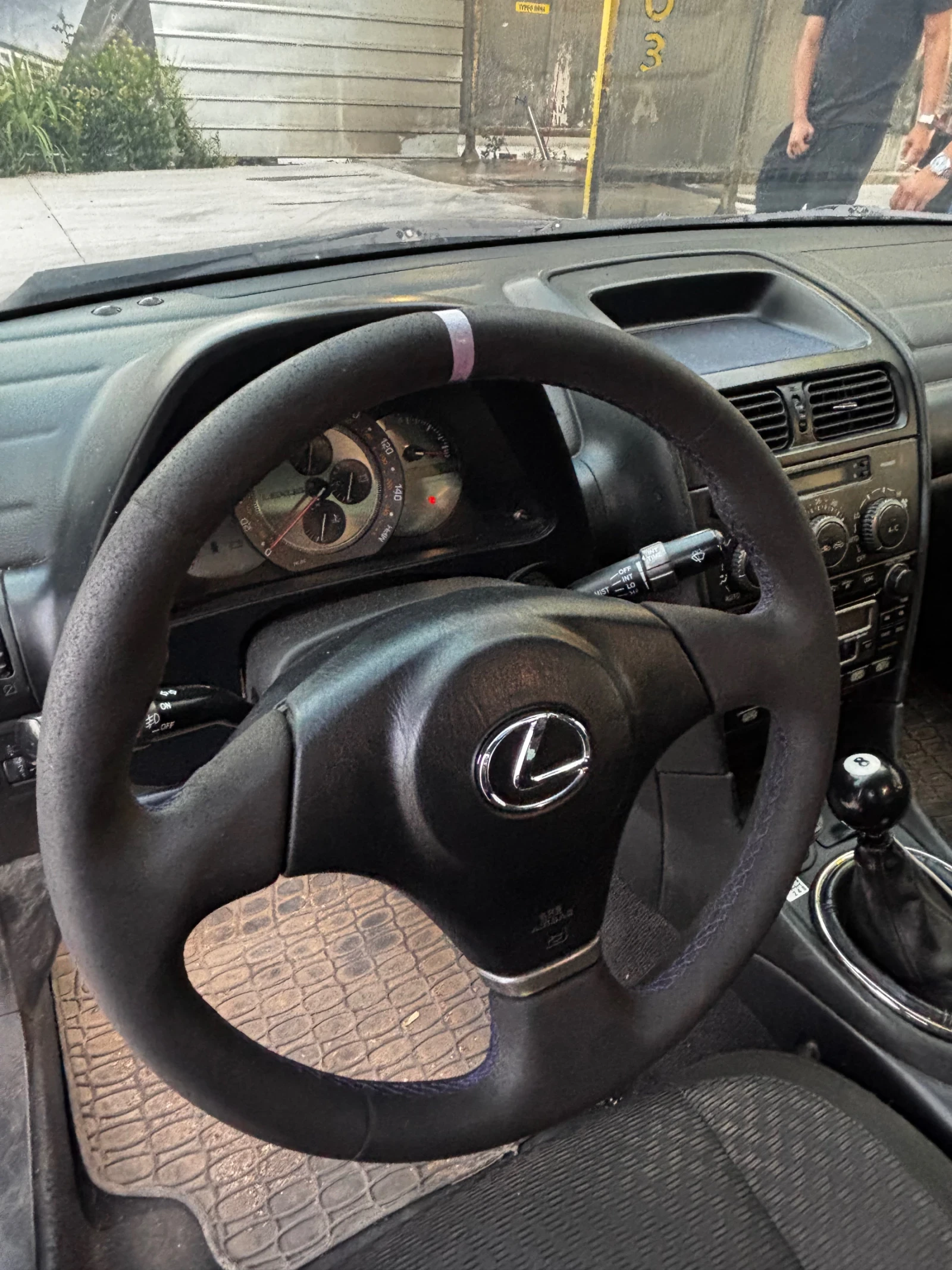 Lexus IS 200, снимка 9 - Автомобили и джипове - 54878591
