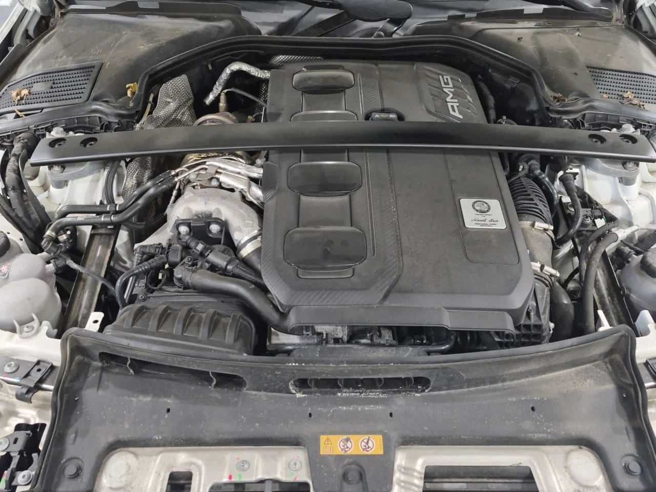 Mercedes-Benz C 43 AMG /360/DIS/BURMESTER/КЛИП НА МОТОРА , снимка 16 - Автомобили и джипове - 54885106