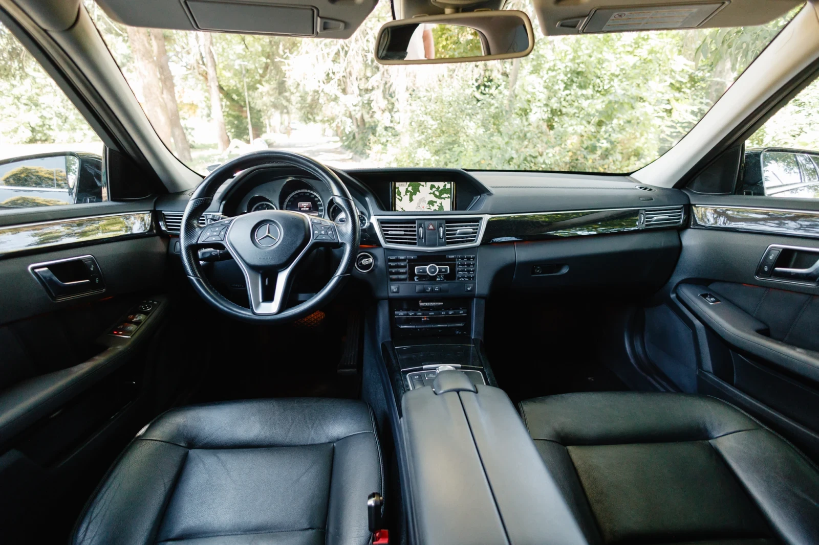 Mercedes-Benz E 350, снимка 7 - Автомобили и джипове - 55180261