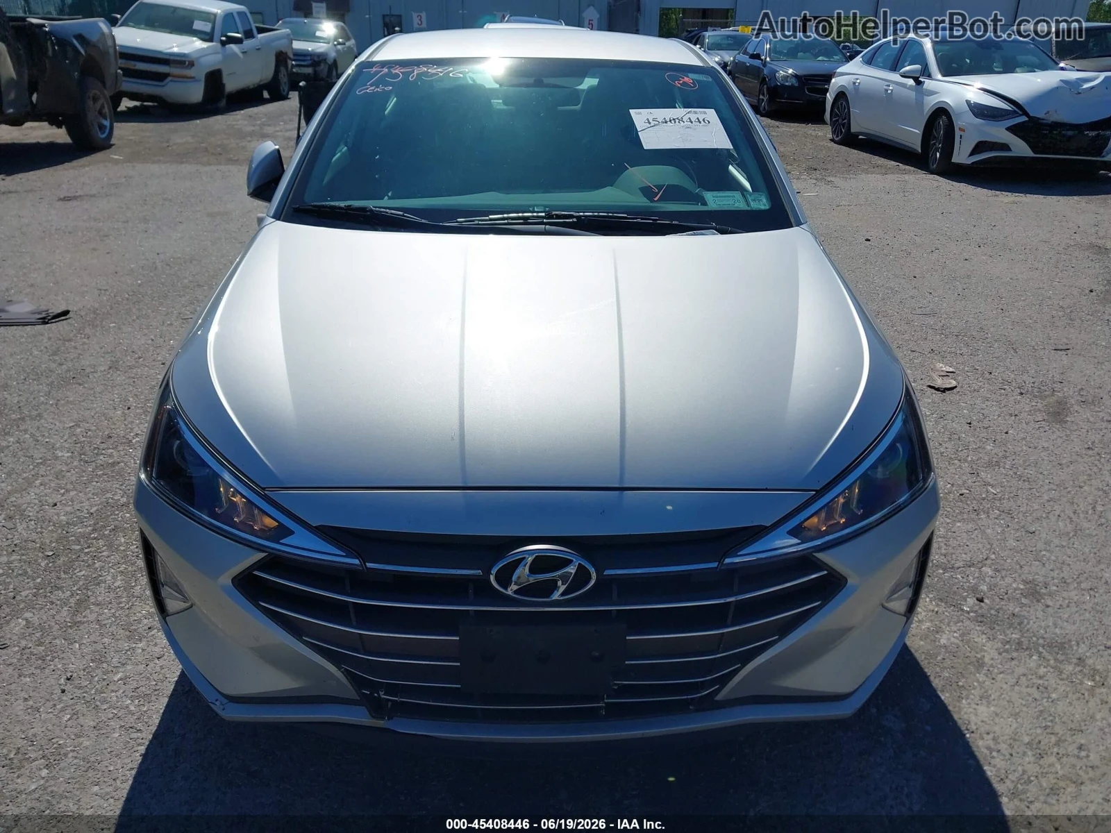 Hyundai Elantra 2.0* Става на газ* Цена до БГ* 17К КМ, снимка 2 - Автомобили и джипове - 55282535