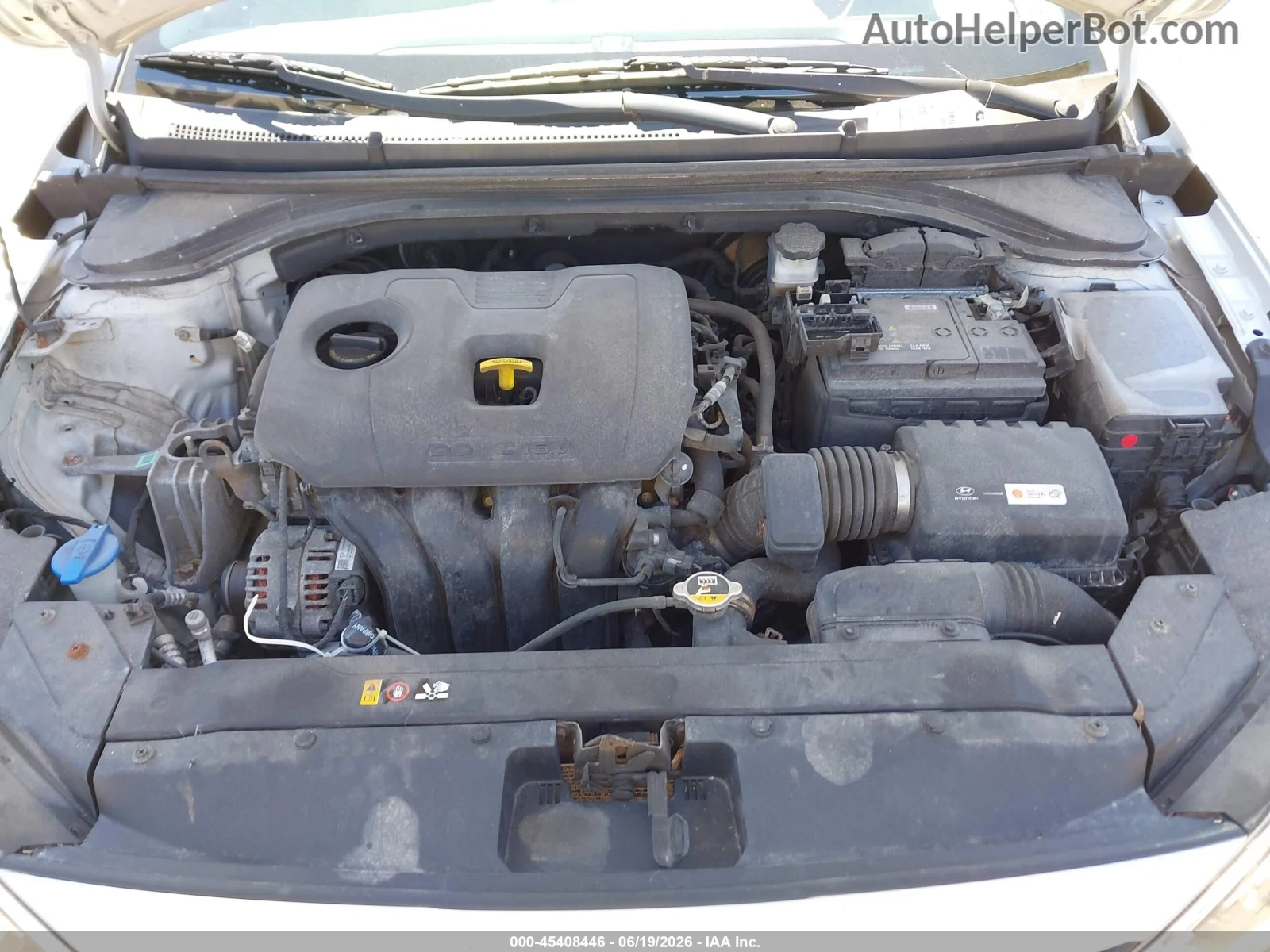 Hyundai Elantra 2.0* Става на газ* Цена до БГ* 17К КМ, снимка 8 - Автомобили и джипове - 55282535