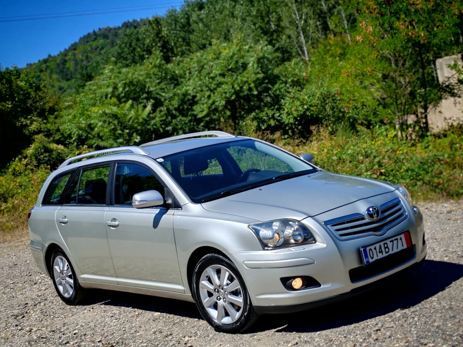 Toyota Avensis 2.0D4D(126)* FACELIFT* КЛИМАТРОНИК* НОВ ВНОС* , снимка 8 - Автомобили и джипове - 55672184