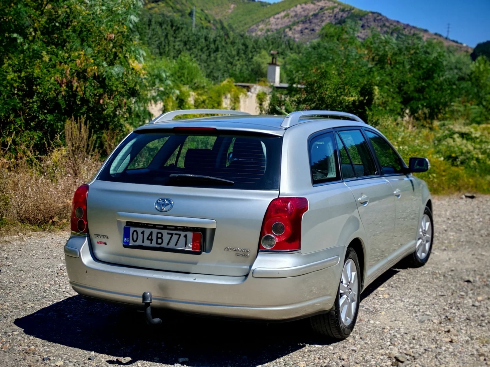 Toyota Avensis 2.0D4D(126)* FACELIFT* КЛИМАТРОНИК* НОВ ВНОС* , снимка 6 - Автомобили и джипове - 55672184