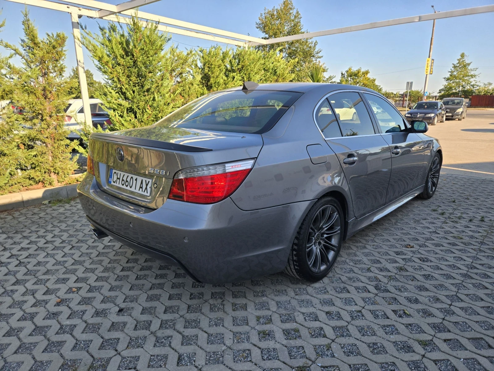 BMW 528 3.0i-235кс= АВТОМАТ= FACE= ГАЗ= M SPORT PACKAGE, снимка 3 - Автомобили и джипове - 55695169