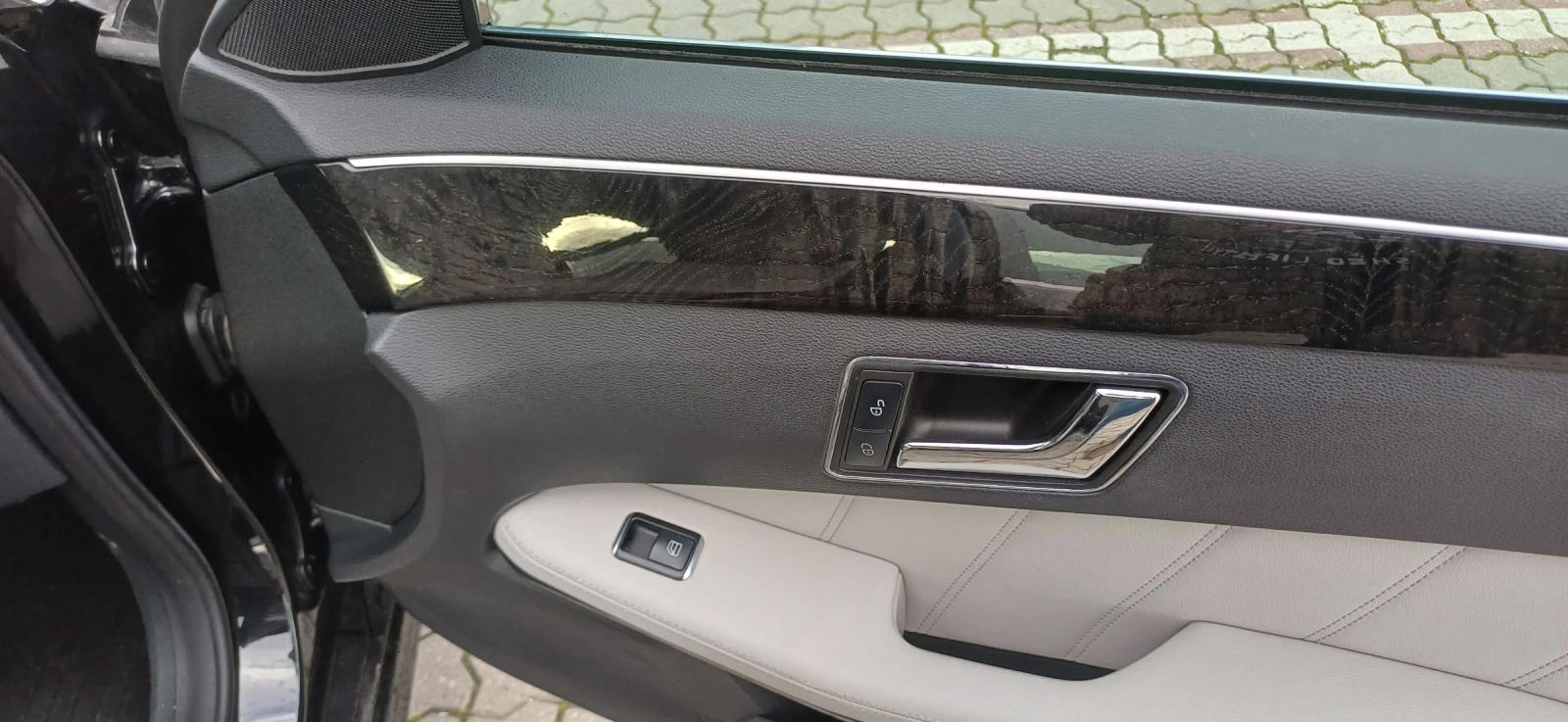 Mercedes-Benz E 200 E 212 CGI, снимка 8 - Автомобили и джипове - 55699622