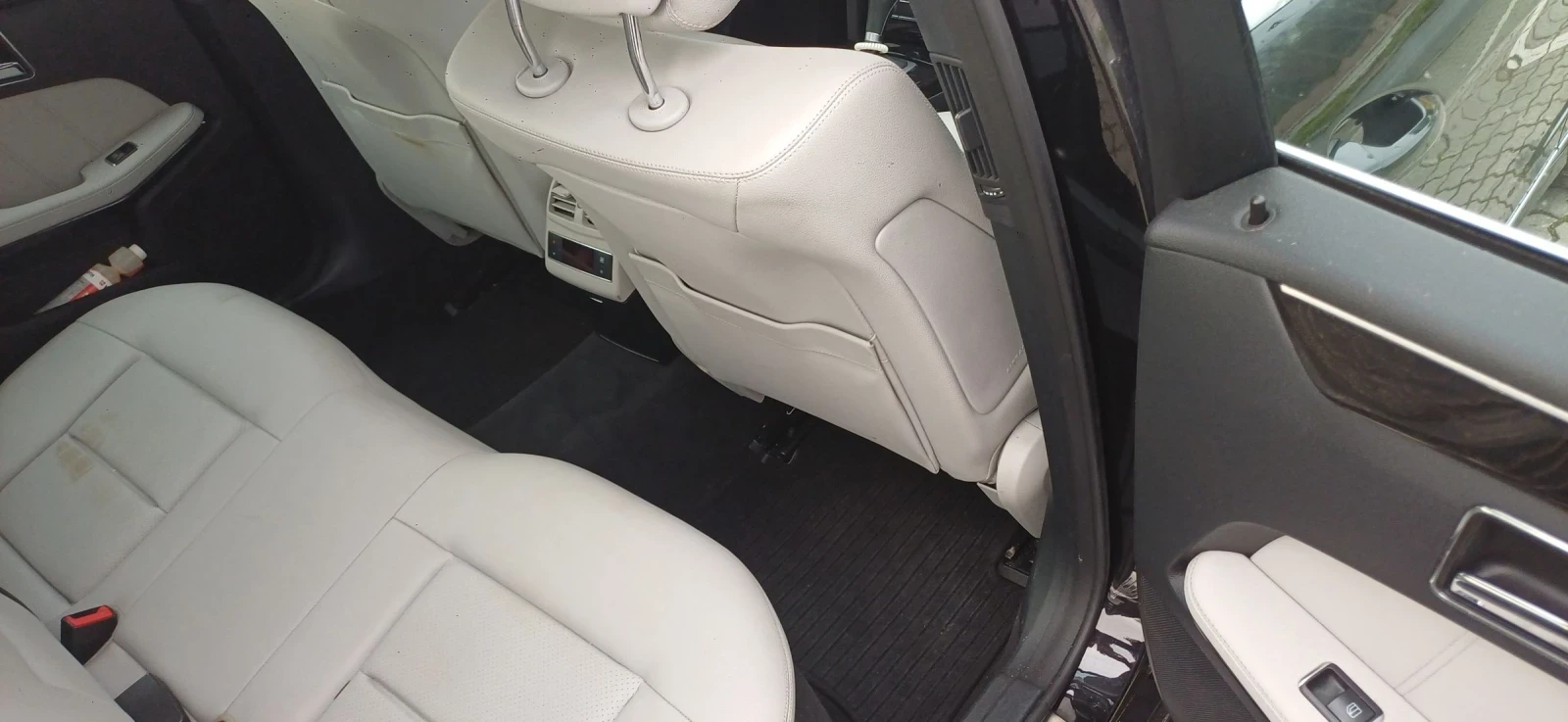 Mercedes-Benz E 200 E 212 CGI, снимка 10 - Автомобили и джипове - 55699622