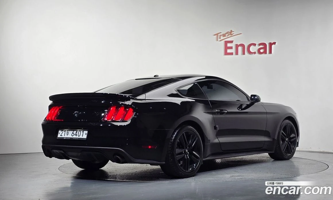 Ford Mustang Coupe, снимка 2 - Автомобили и джипове - 56120015