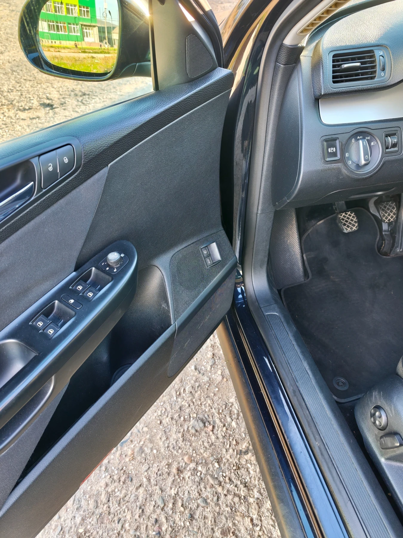 VW Passat, снимка 11 - Автомобили и джипове - 56639295