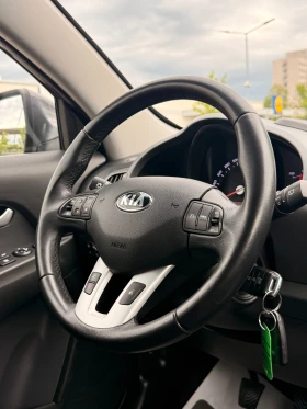 Kia Sportage 1.6i* GPL* 178000 км* СЕРВИЗНА ИСТОРИЯ* , снимка 12
