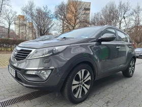 Kia Sportage 2.0CRDI ПЪЛНА СЕРВИЗНА ИСТОРИЯ !!! КАТО НОВА!!!, снимка 4