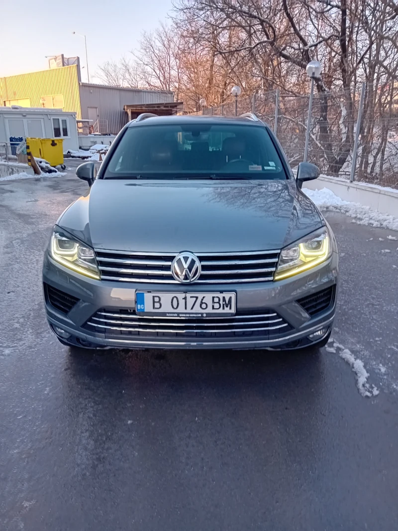 VW Touareg, снимка 1 - Автомобили и джипове - 49207959