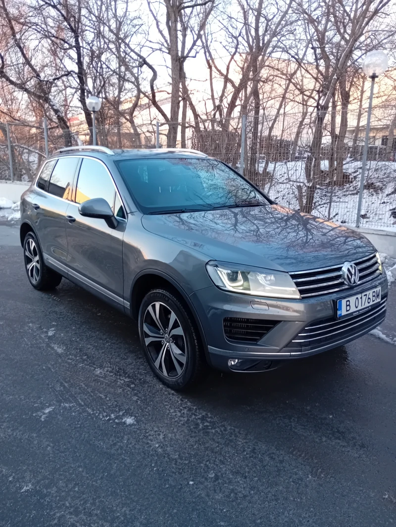 VW Touareg, снимка 4 - Автомобили и джипове - 49207959