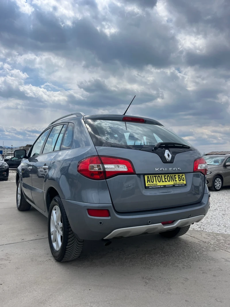 Renault Koleos 2.0 dCi 4x4, снимка 4 - Автомобили и джипове - 49846442