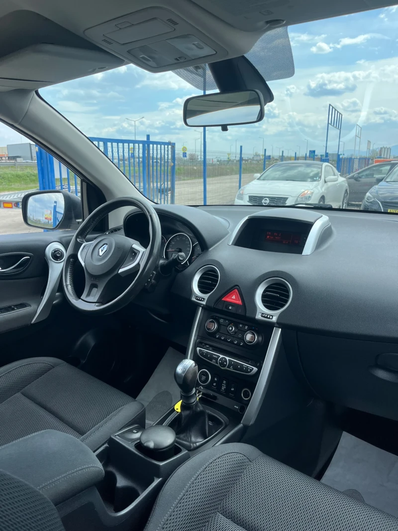 Renault Koleos 2.0 dCi 4x4, снимка 9 - Автомобили и джипове - 49846442