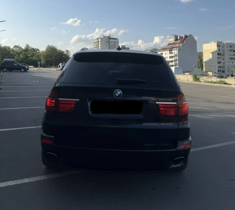 BMW X5 xDrive 40d M-Pack* PANO* TV* COMFORT* SPORT* 6+ 1*, снимка 6 - Автомобили и джипове - 52093595
