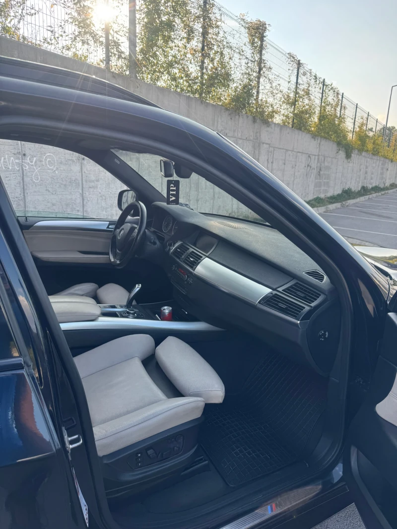BMW X5 xDrive 40d M-Pack* PANO* TV* COMFORT* SPORT* 6+ 1*, снимка 9 - Автомобили и джипове - 52093595