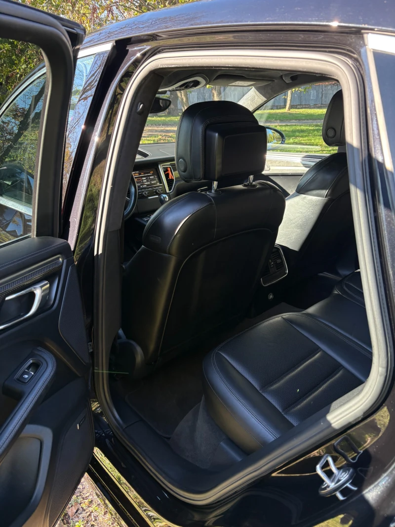 Porsche Macan TURBO 3.6 V6, снимка 8 - Автомобили и джипове - 52531811
