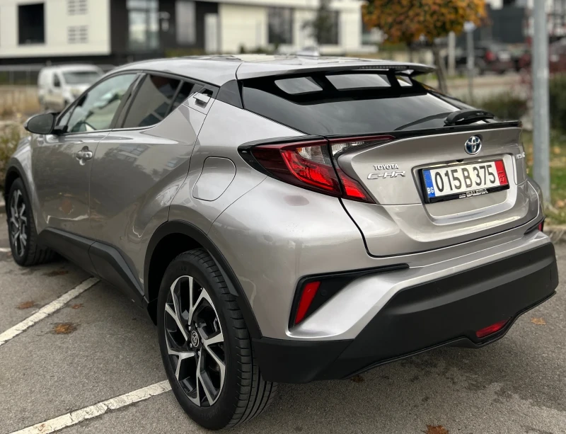 Toyota C-HR HYBRID* FULL LED* КАТО НОВА, снимка 8 - Автомобили и джипове - 52387403