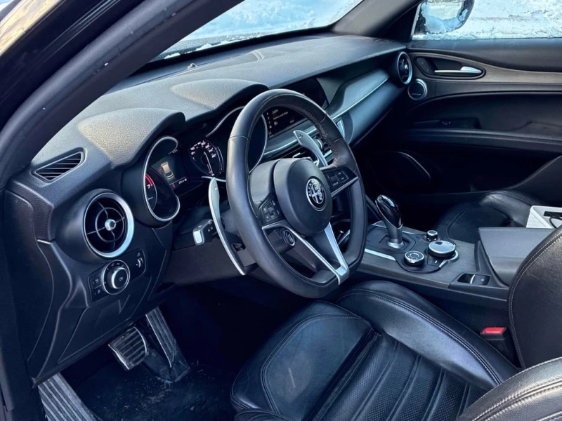 Alfa Romeo Stelvio * Ti Sport * CARFAX * ЦЕНА ДО БГ, снимка 5 - Автомобили и джипове - 53196556