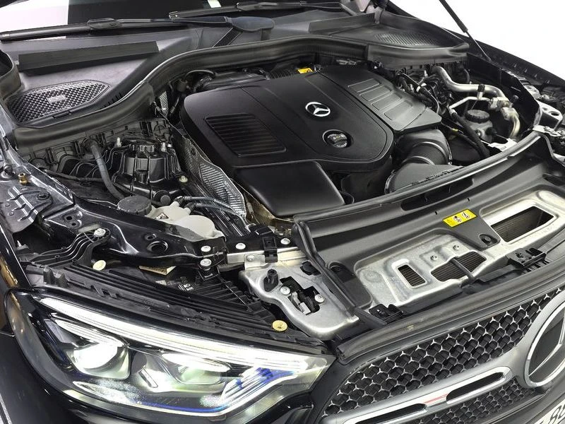 Mercedes-Benz GLC GLC300 4MATIC AMG Line| 258к.с.| ВКЛ.ТЕХНОТЕСТ, снимка 6 - Автомобили и джипове - 55663622