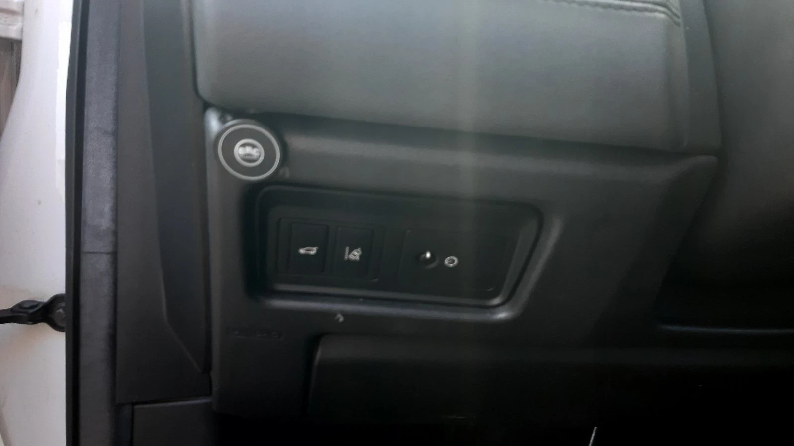 Land Rover Discovery 2.0   | Mobile.bg   17