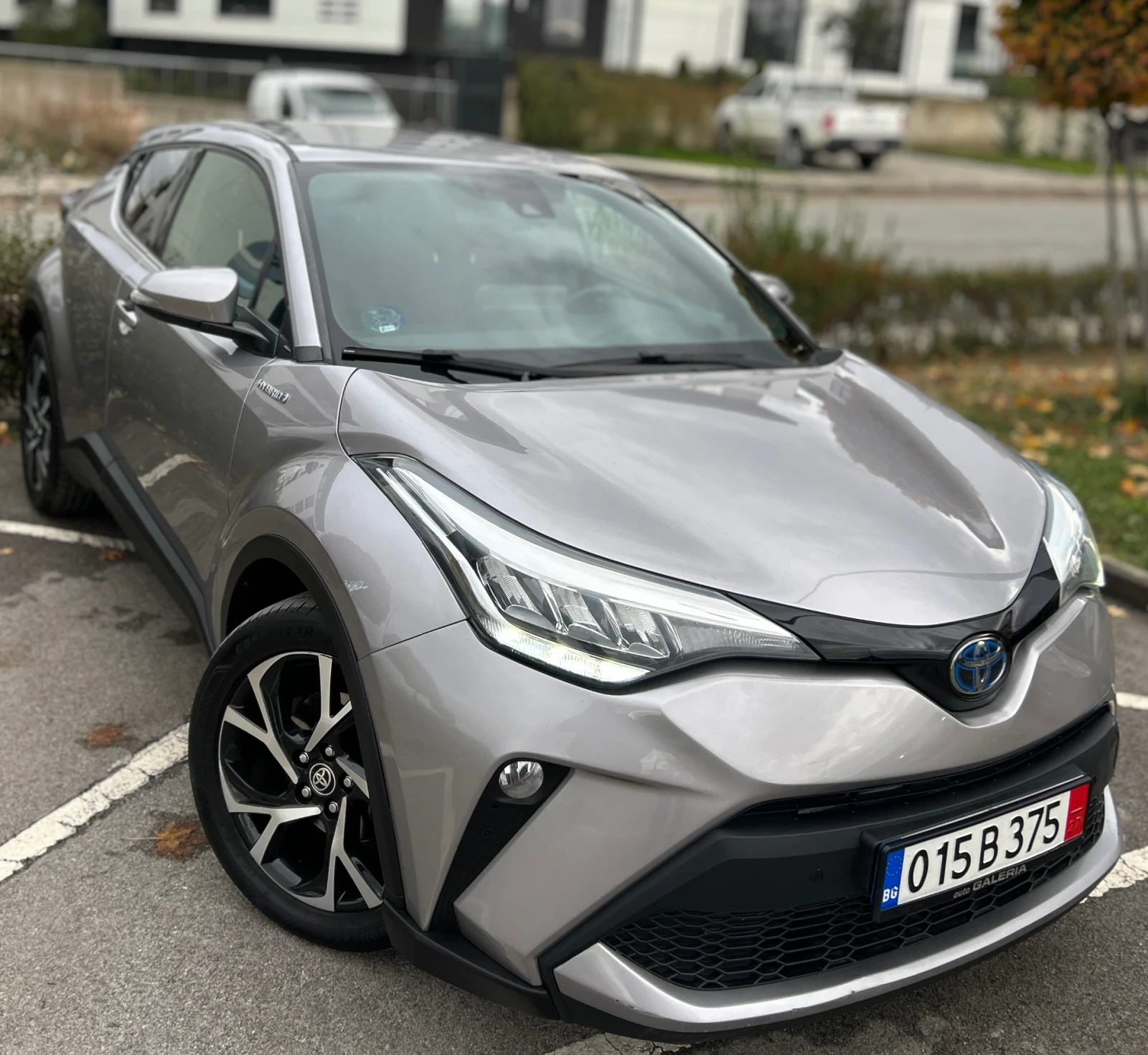 Toyota C-HR HYBRID* FULL LED* КАТО НОВА - изображение 2