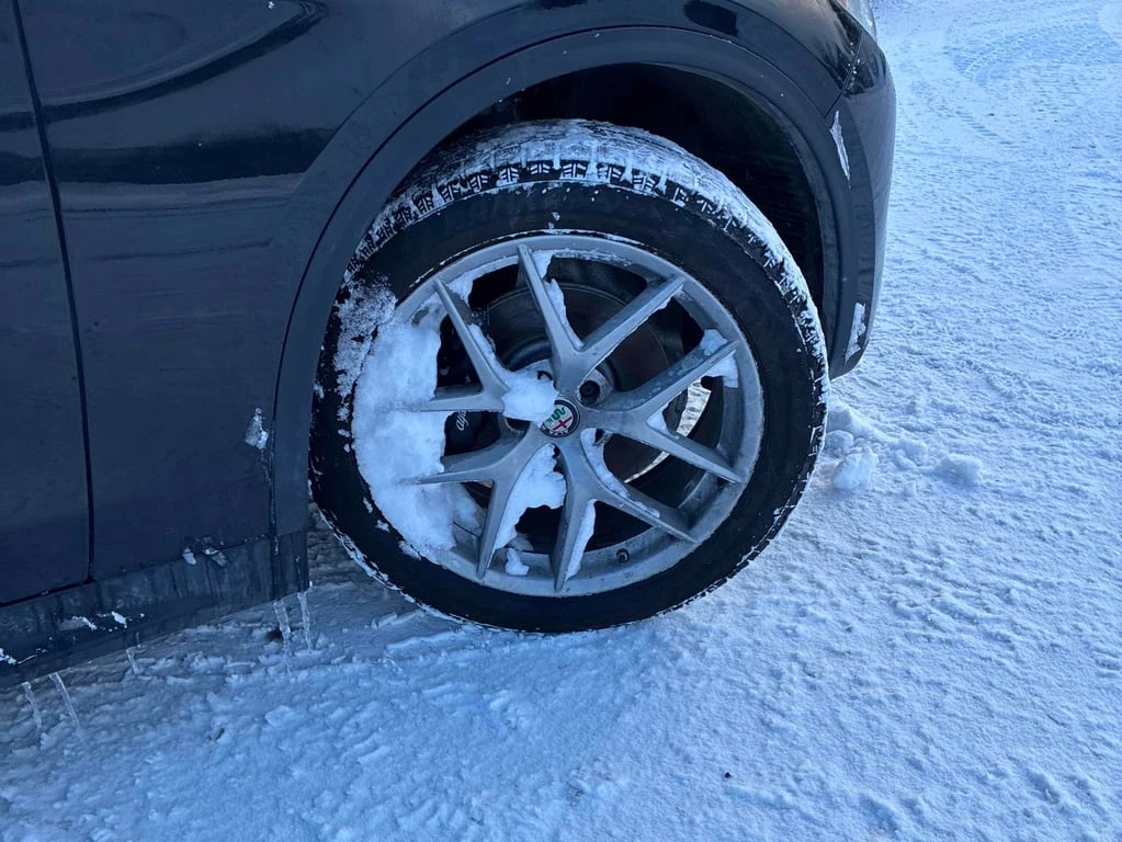 Alfa Romeo Stelvio * Ti Sport * CARFAX * ЦЕНА ДО БГ - изображение 7