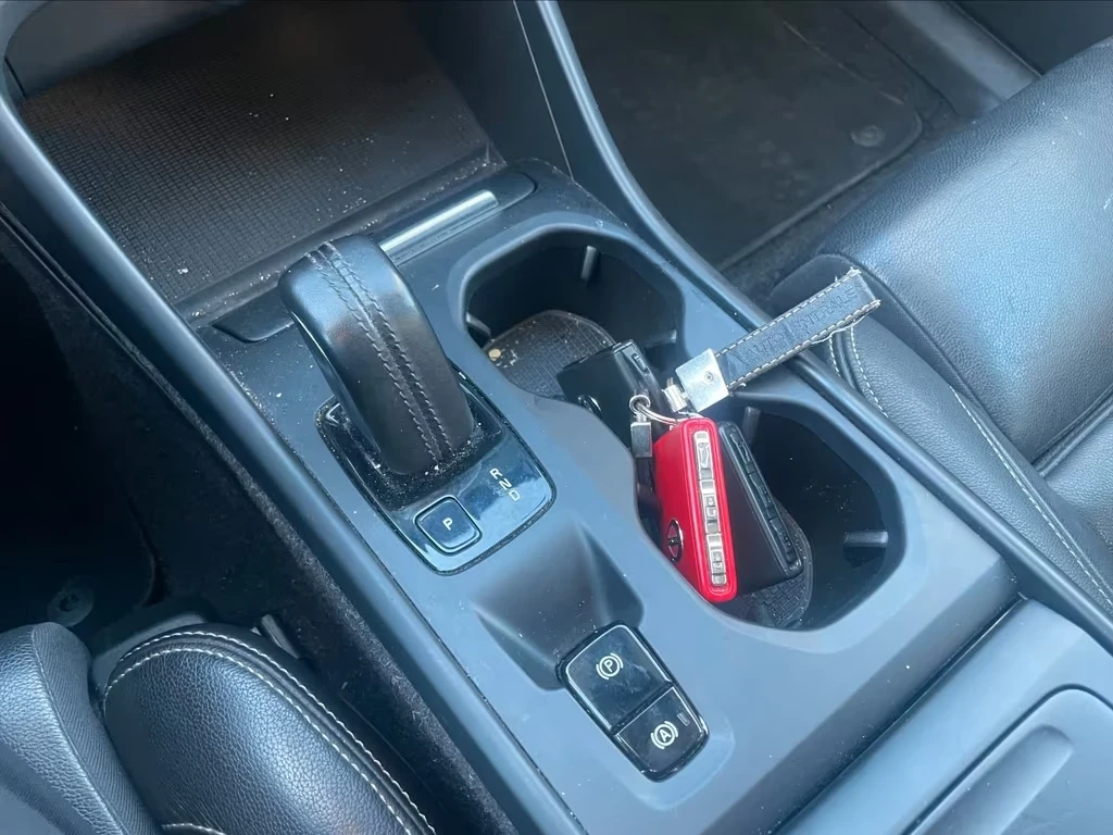 Volvo XC40 2.0d Aut. 190ps Momentum AWD DK | Mobile.bg � ����������� 13