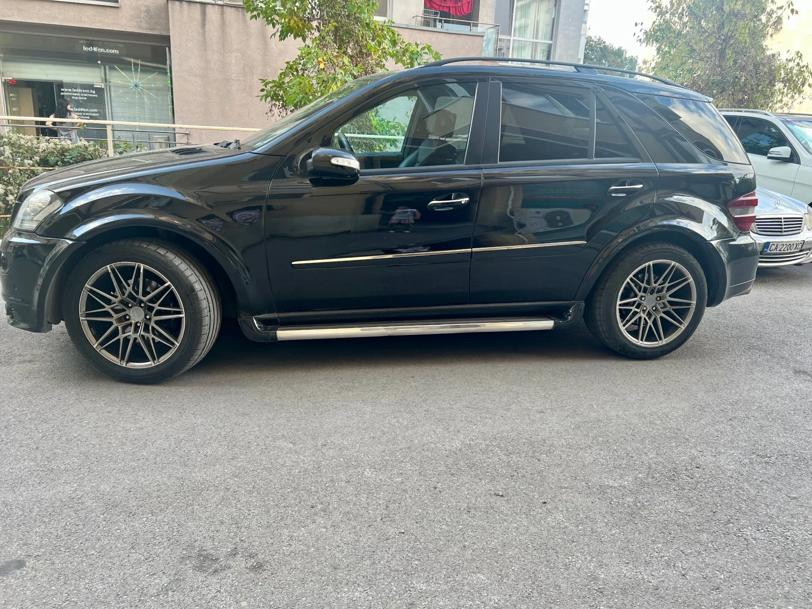 Mercedes-Benz ML 420, снимка 3 - Автомобили и джипове - 53910537