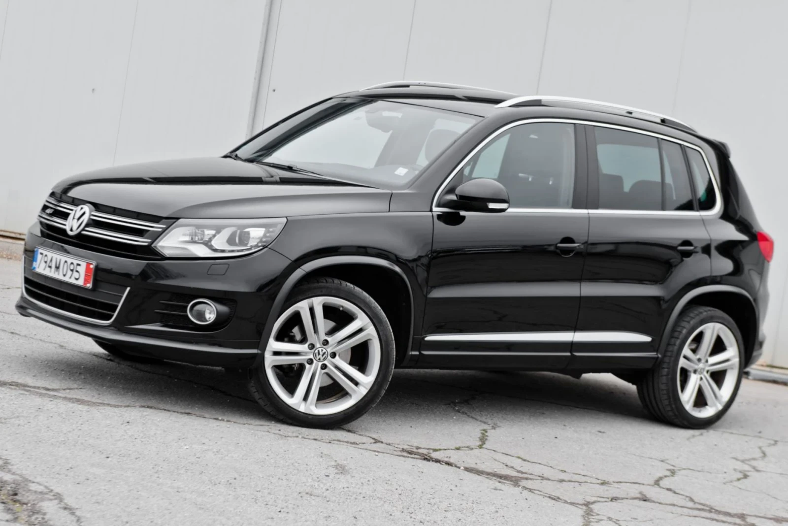 VW Tiguan R-Line 2.0 TDI 177 hp 4-Motion | Auto.bg — изображение 1