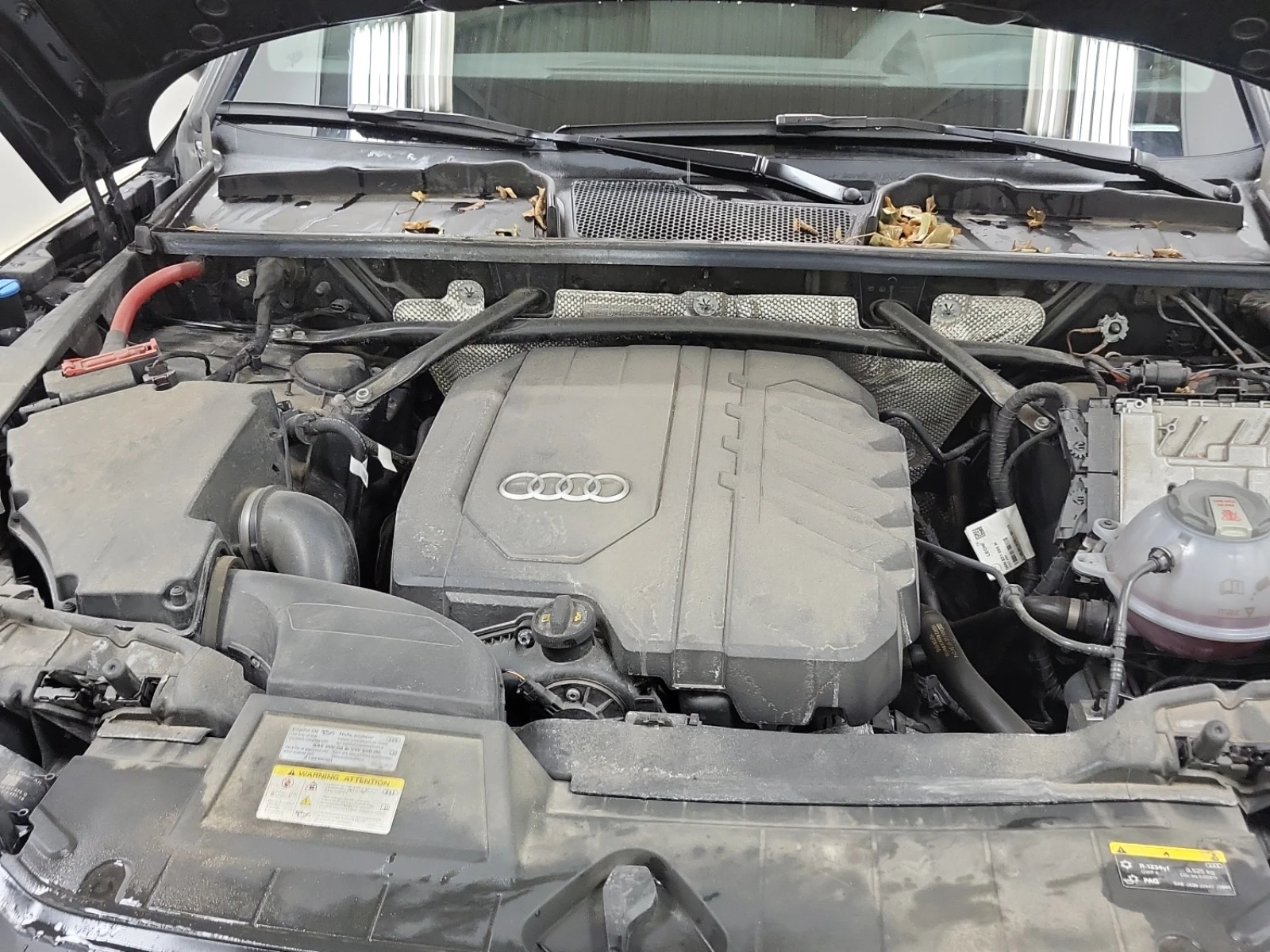 Audi Q5 S-LINE PRESTIGE* VIRTUAL* ПОДГРЕВ* PANO* 2 КЛЮЧА, снимка 16 - Автомобили и джипове - 54185014