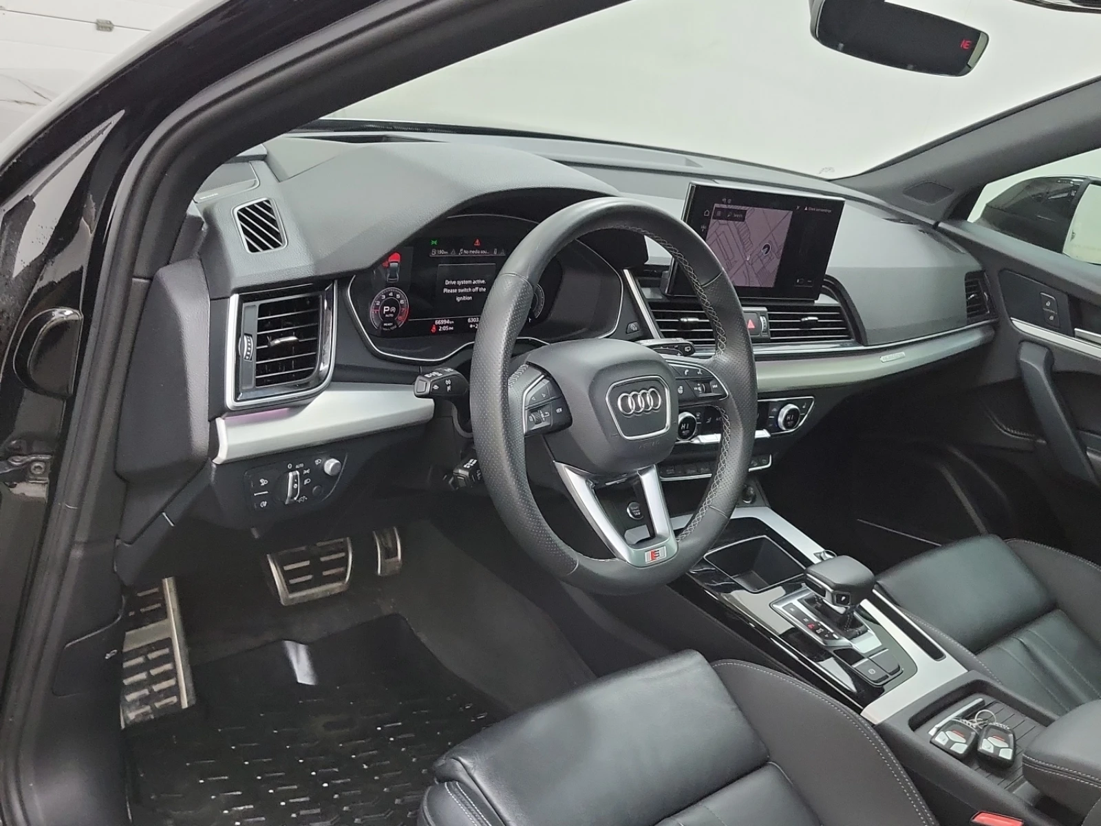 Audi Q5 S-LINE PRESTIGE* VIRTUAL* ПОДГРЕВ* PANO* 2 КЛЮЧА, снимка 10 - Автомобили и джипове - 54185014