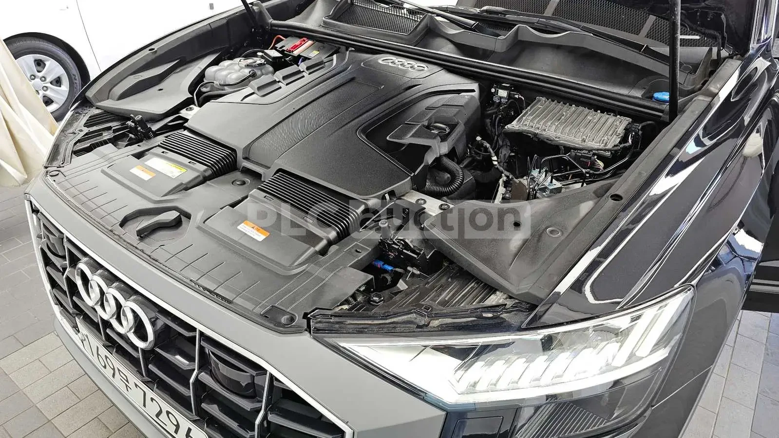 Audi Q8 /360/DISTRONIC/MATRIX/HUD | Mobile.bg � ����������� 14
