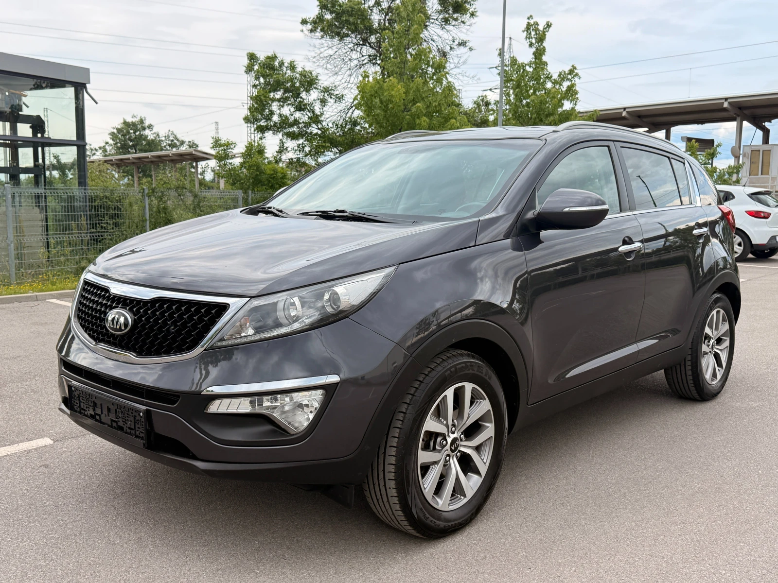 Kia Sportage 1.6i* GPL* 178000 км* СЕРВИЗНА ИСТОРИЯ* 