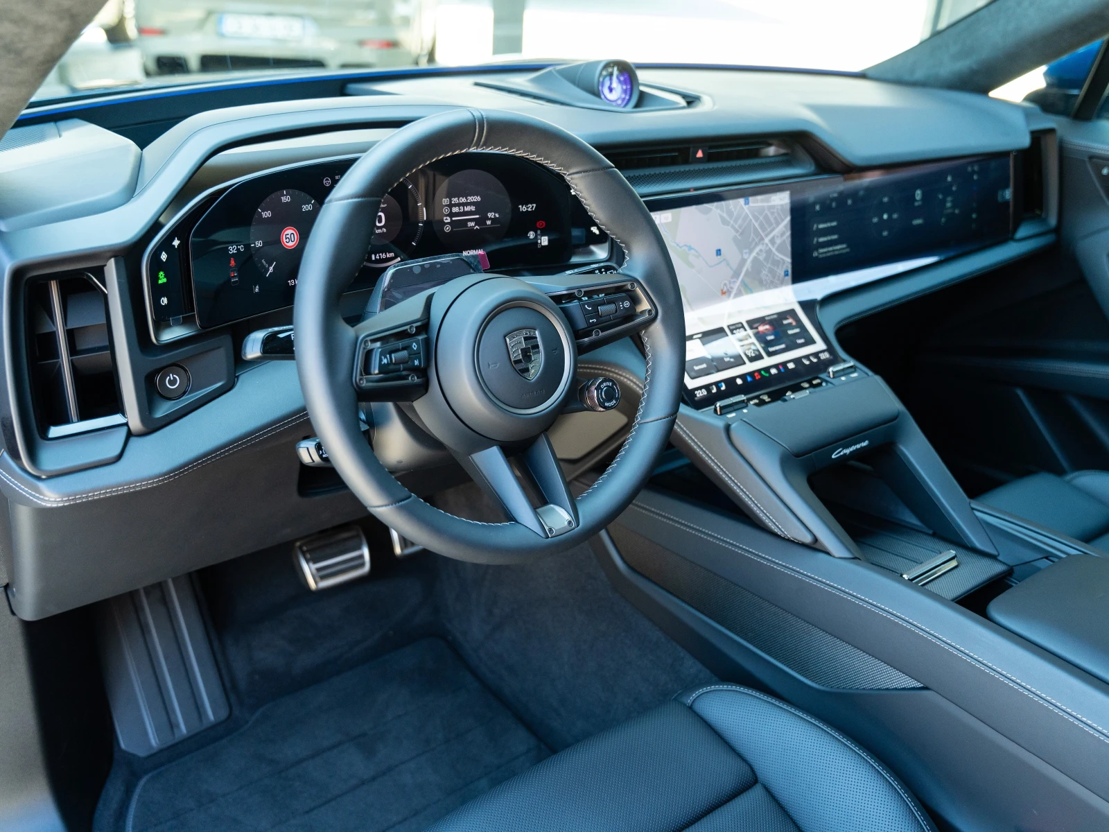 Porsche Cayenne Turbo Electric, снимка 5 - Автомобили и джипове - 55119697