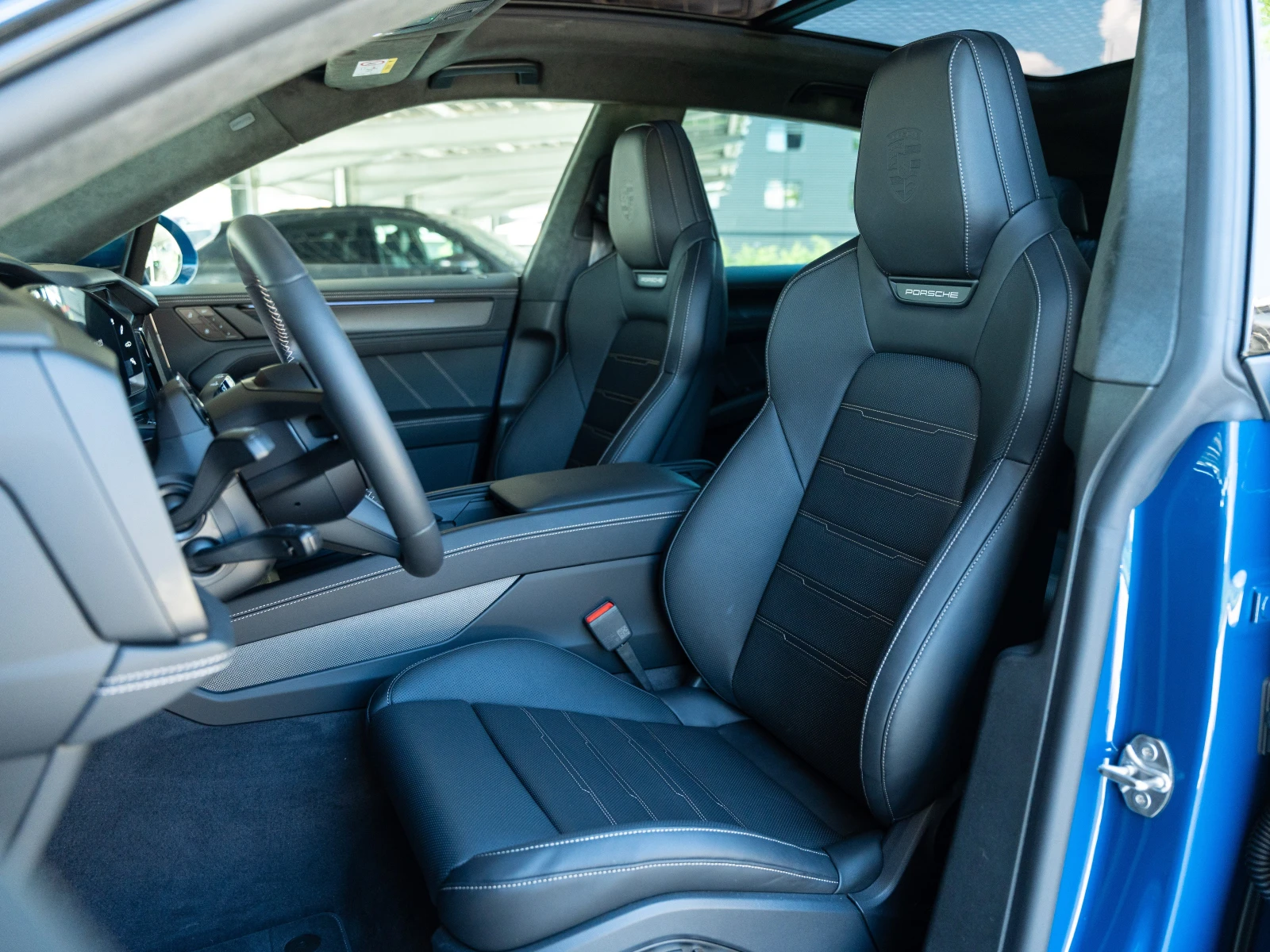 Porsche Cayenne Turbo Electric, снимка 6 - Автомобили и джипове - 55119697