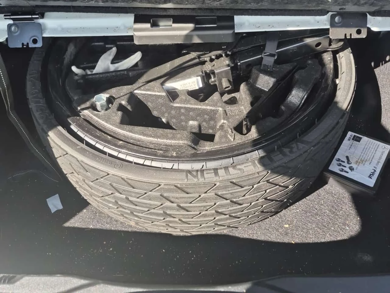 Mercedes-Benz GLS 450  * CARFAX * БЕЗ ПЪРВОНАЧАЛНА ВНОСКА, снимка 16 - Автомобили и джипове - 55404489