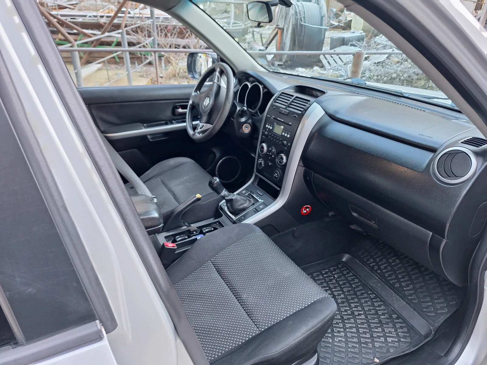 Suzuki Grand vitara, снимка 5 - Автомобили и джипове - 55607015