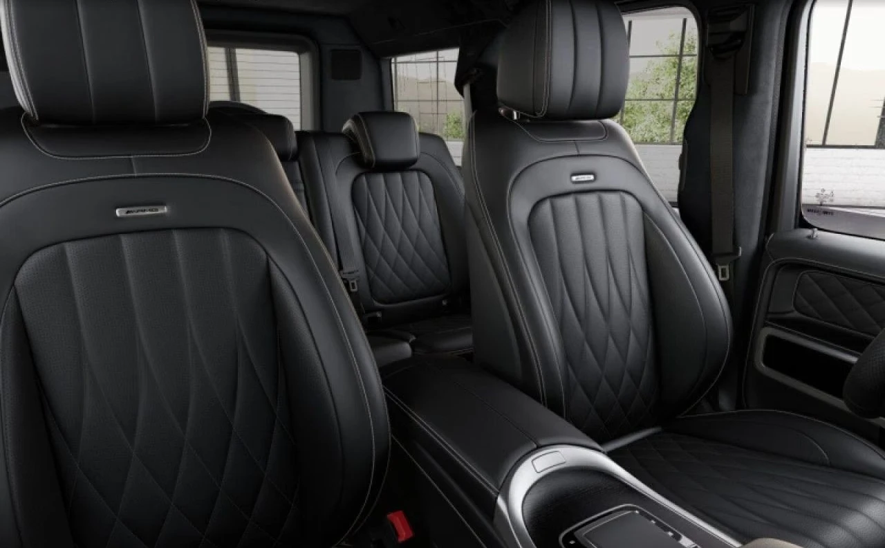 Mercedes-Benz G 63 AMG SUPERIOR / MANUFAKTUR / BURM / NIGHT / MULTIBEAM /, снимка 15 - Автомобили и джипове - 55767347
