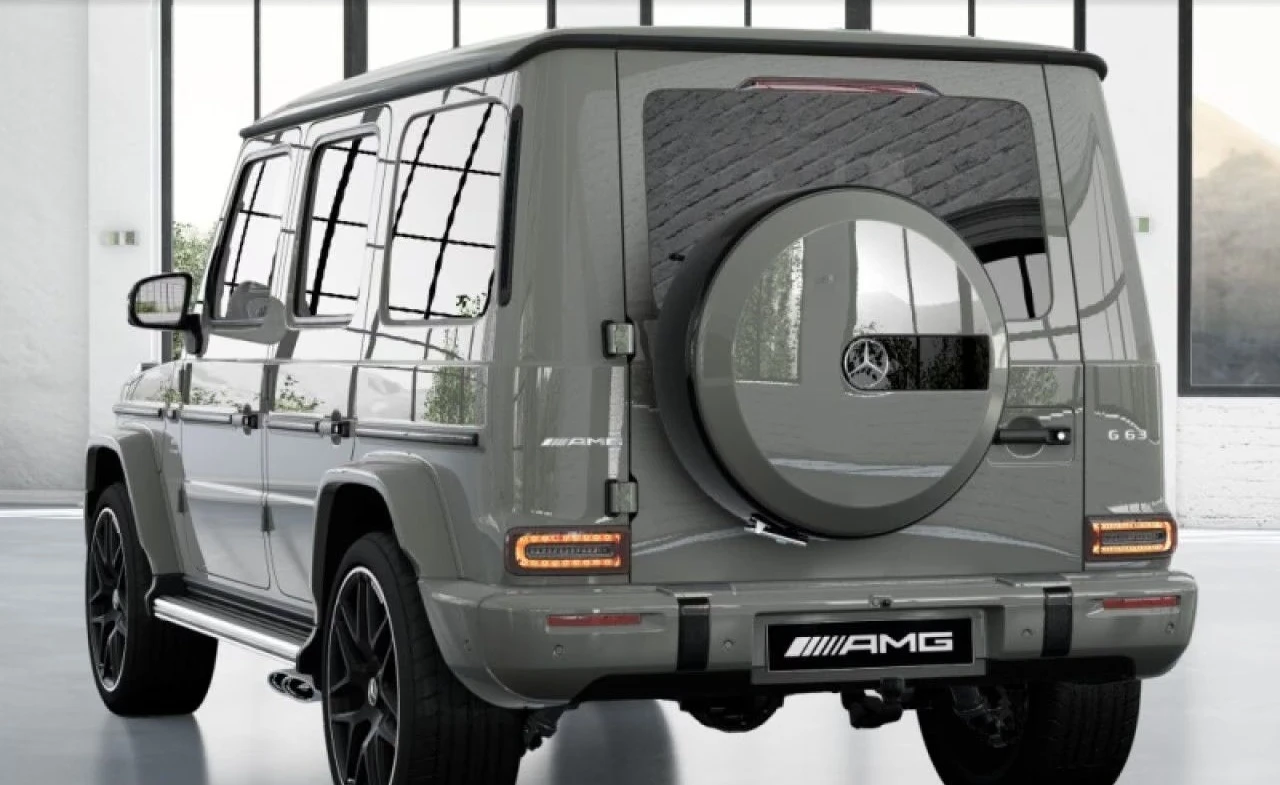 Mercedes-Benz G 63 AMG SUPERIOR / MANUFAKTUR / BURM / NIGHT / MULTIBEAM /, снимка 8 - Автомобили и джипове - 55767347