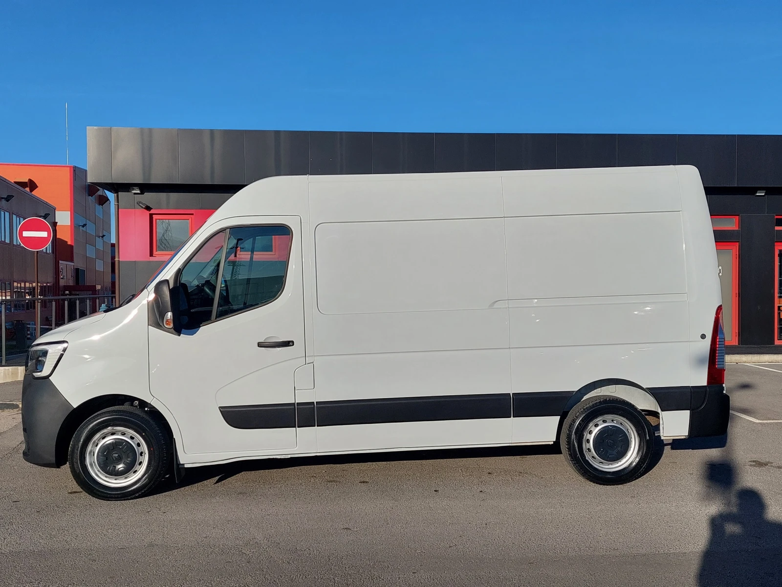 Renault Master VAN/L2H2/2.3DCI/135к.с./N1/MT/Гаранция - изображение 2