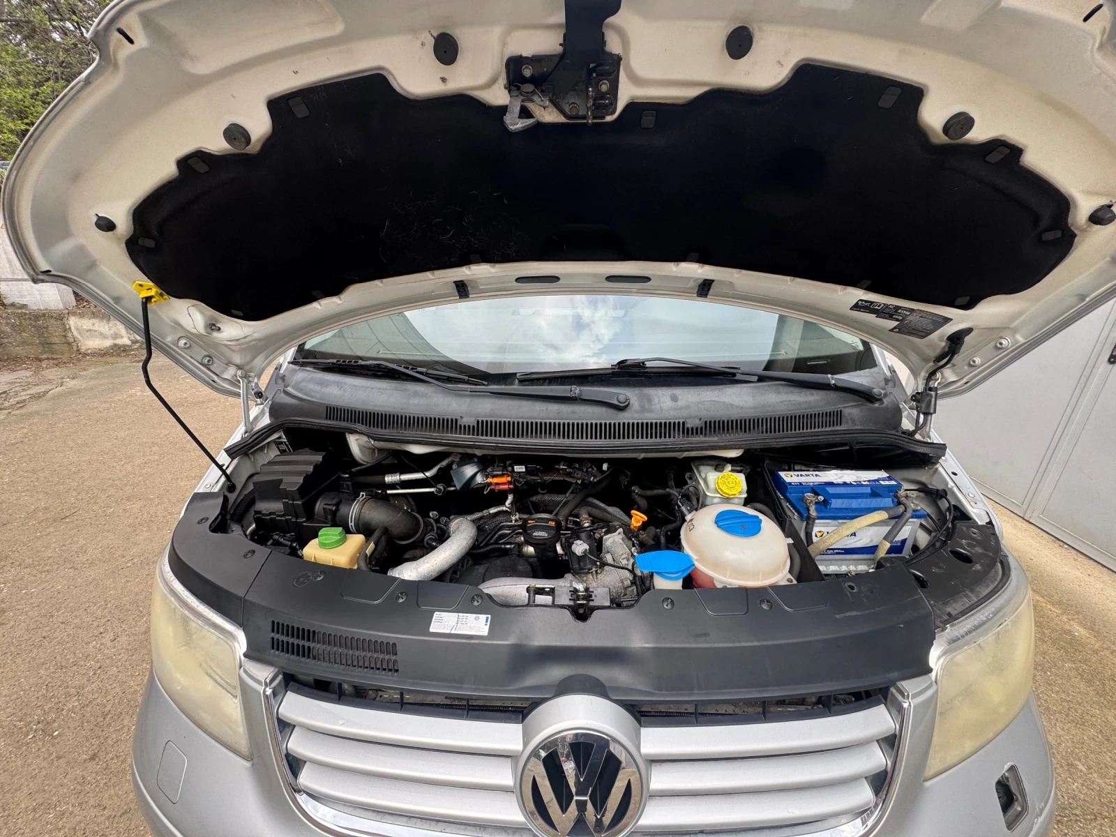 VW T5 6 места * Климатик* Maxi база , снимка 14 - Бусове и автобуси - 54047030